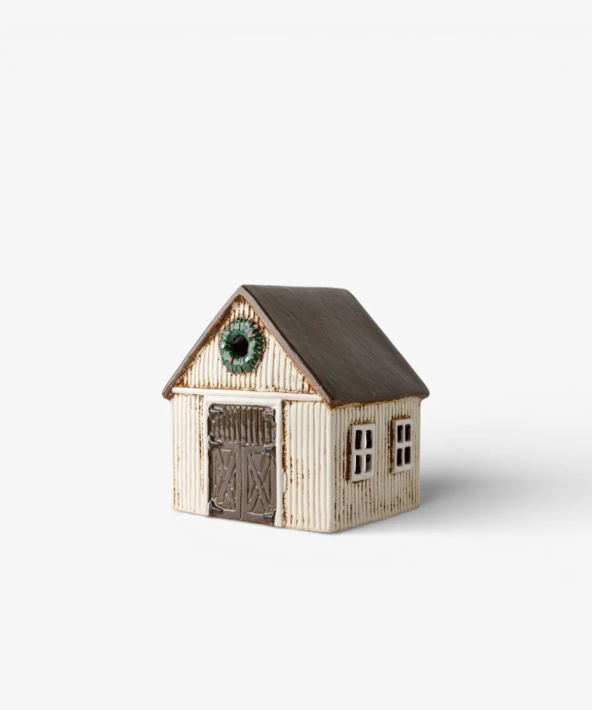 Nordgard Stable with Wreath