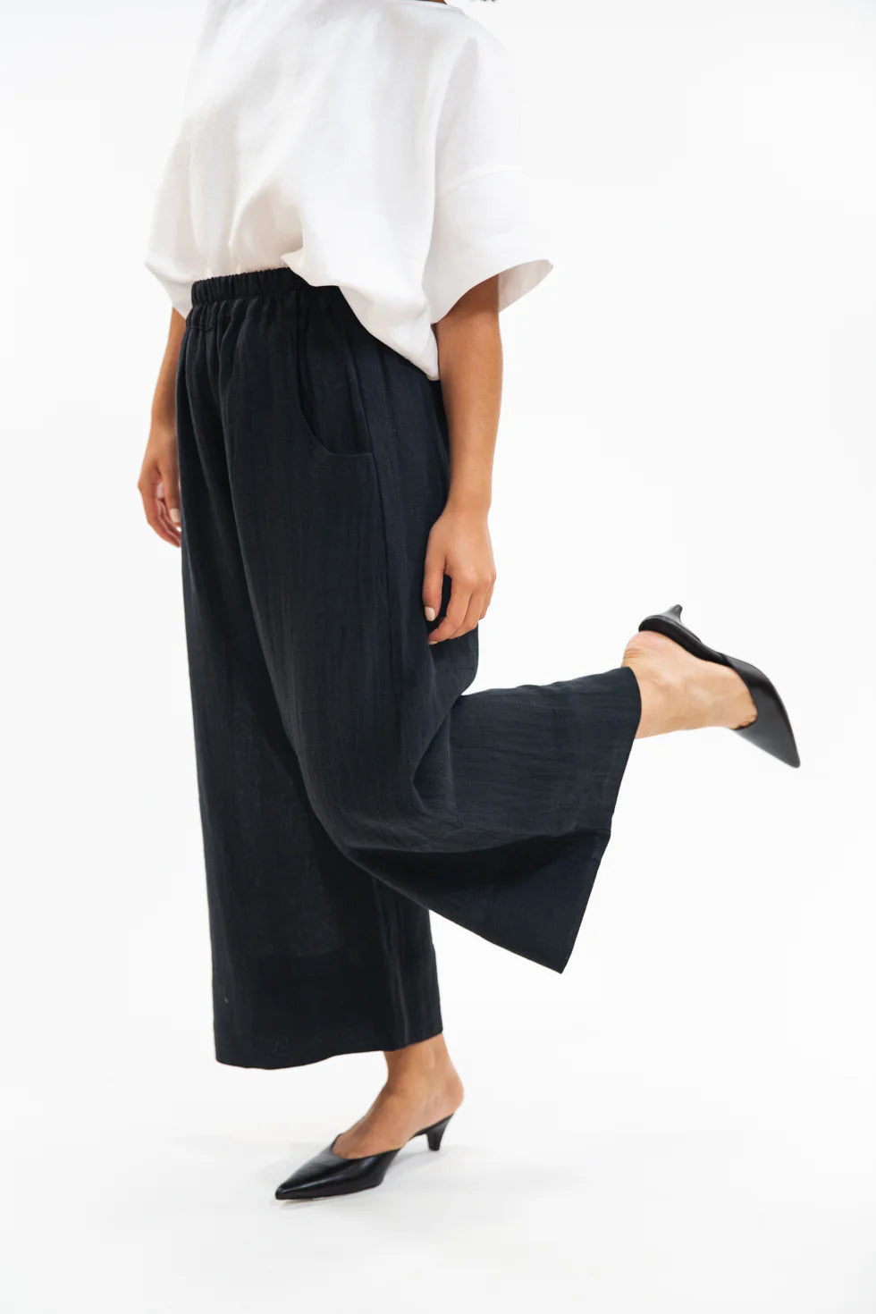 Oliver Pant- Black Crush