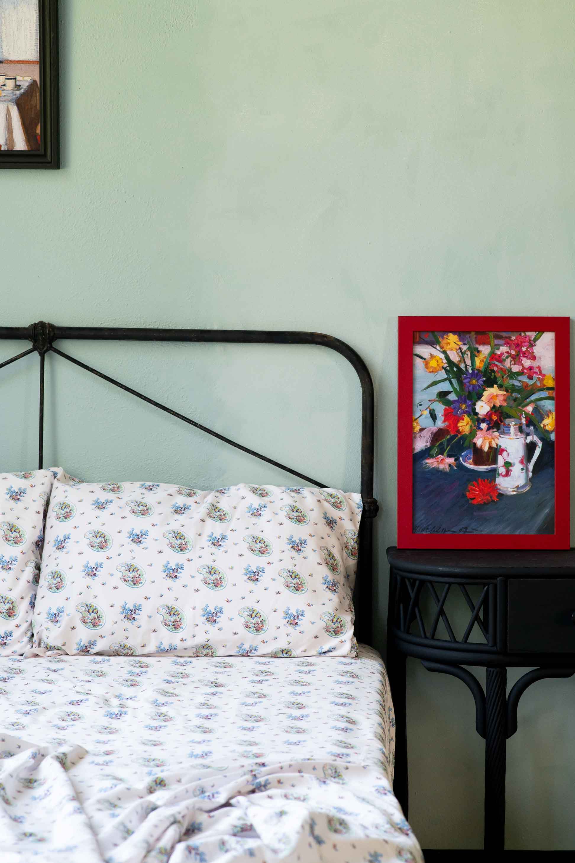 Lazybones Palettes & Swallows Sateen Cotton Sheet Set