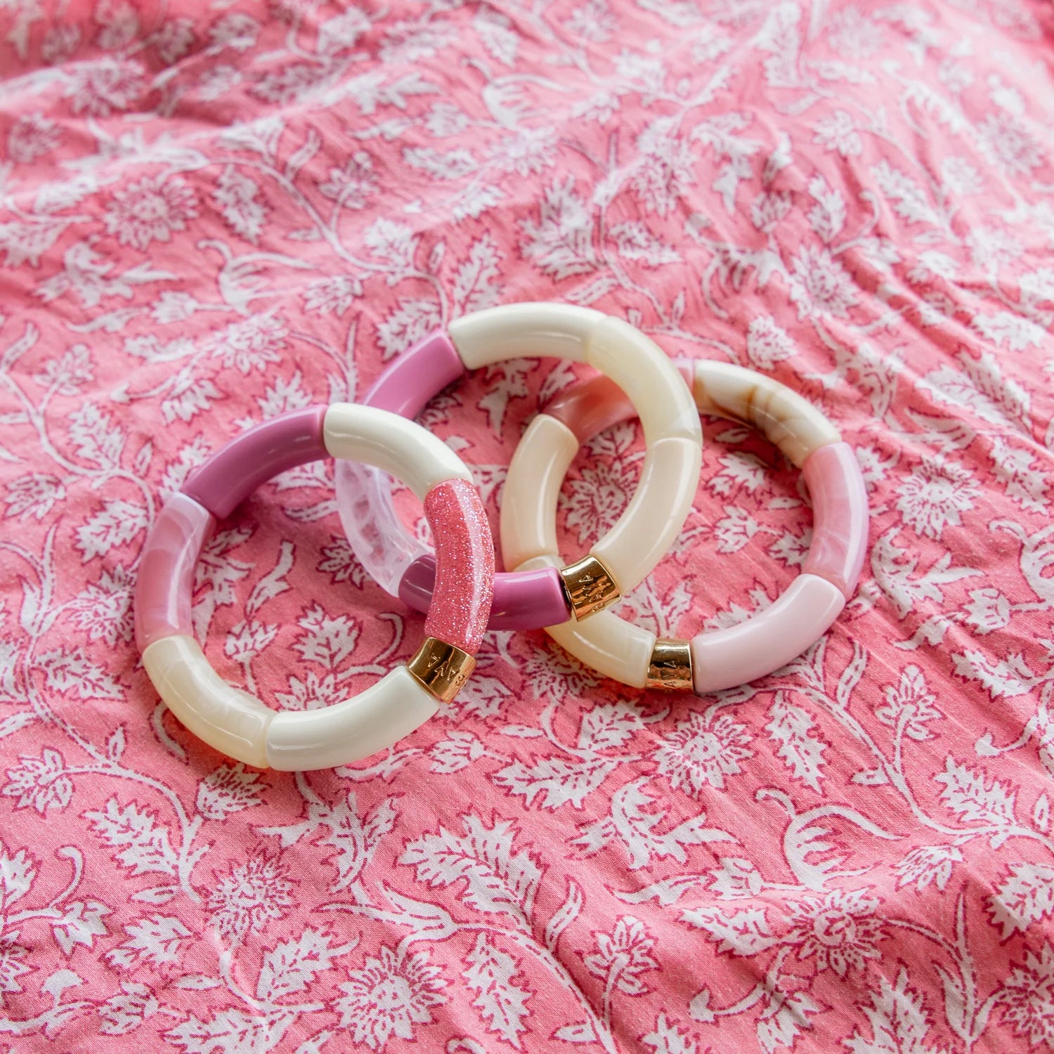 Parabaya Bangle- Rosa