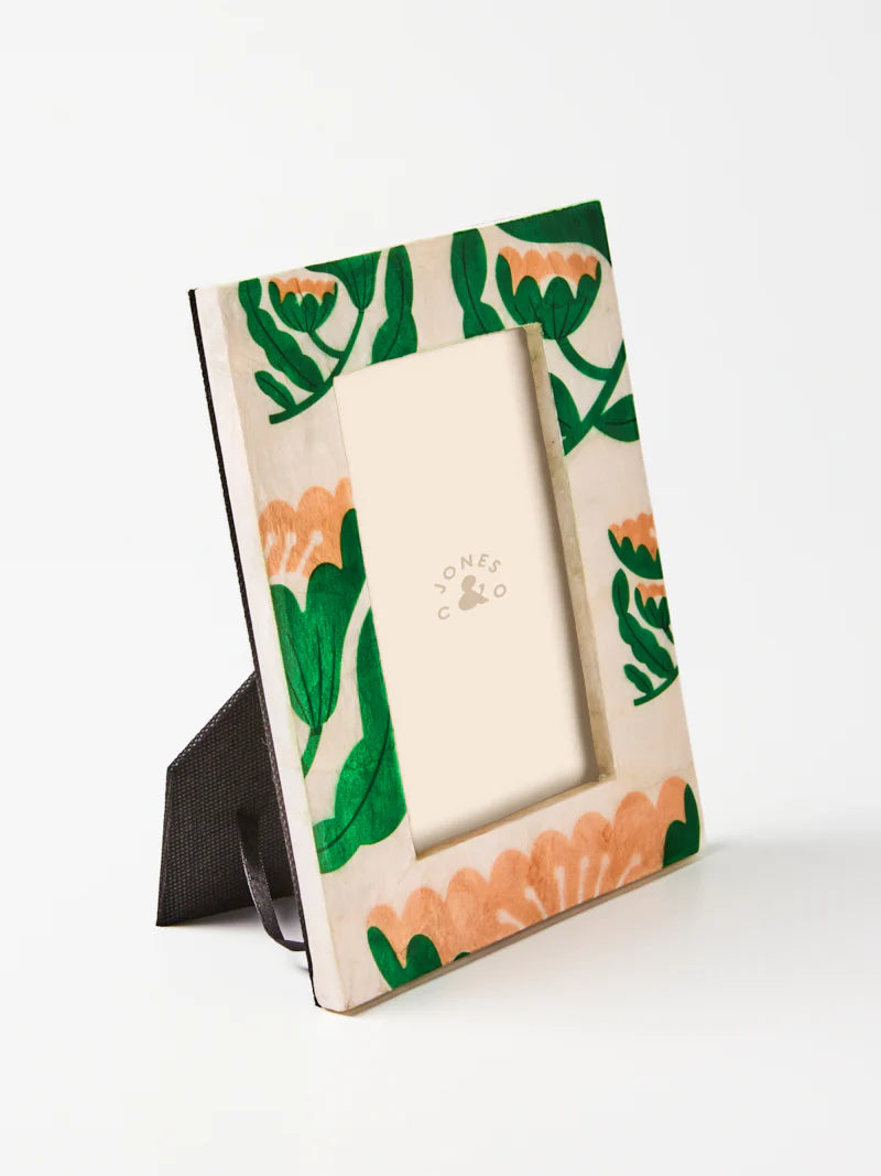 ParadisFloralFrame.webp