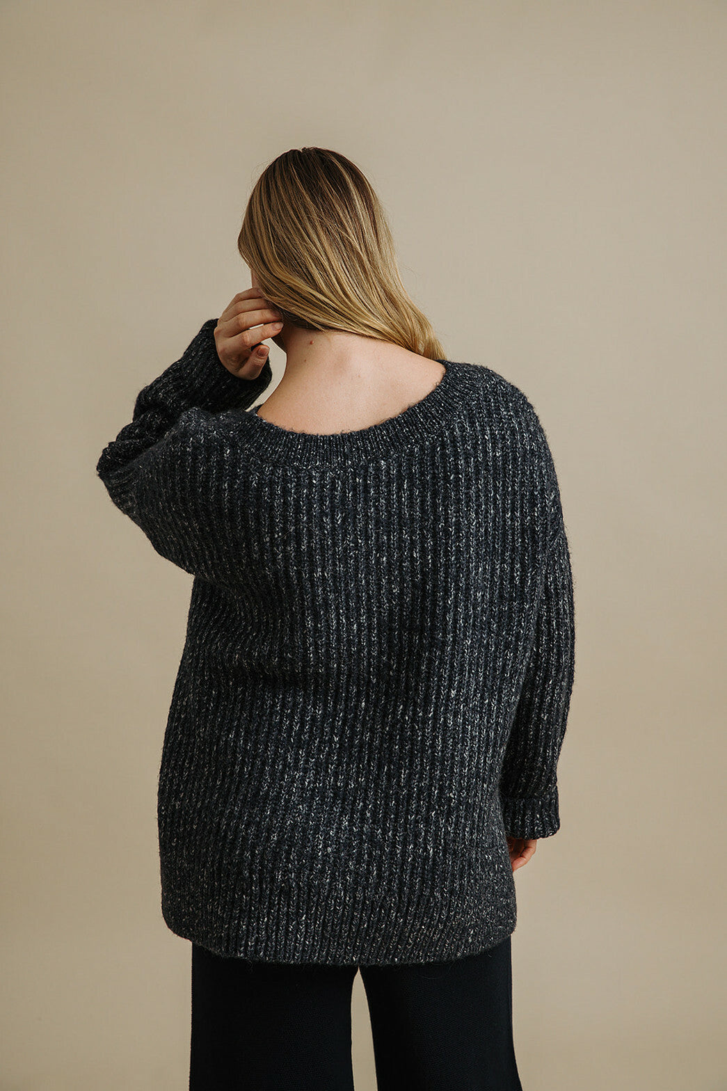 Peace Crew Rib Pullover- Midnight