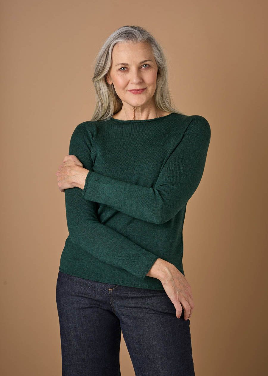 Uimi Phoebe Jersey Crew Top in Hunter