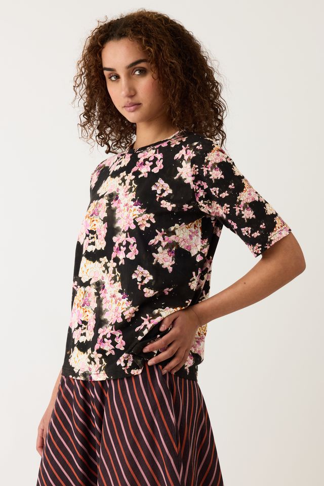 Grace Tee- Hydrangea Pink