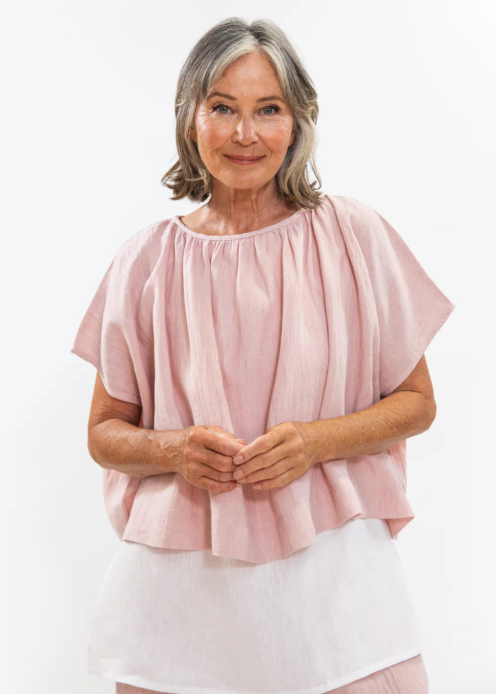 Eva's Sunday Poppy Top in Iced Vovo Linen