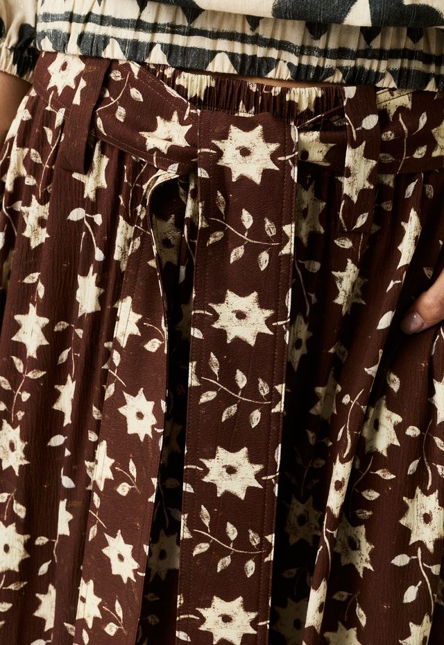 Porcelain Tie Skirt- Ochre Flower