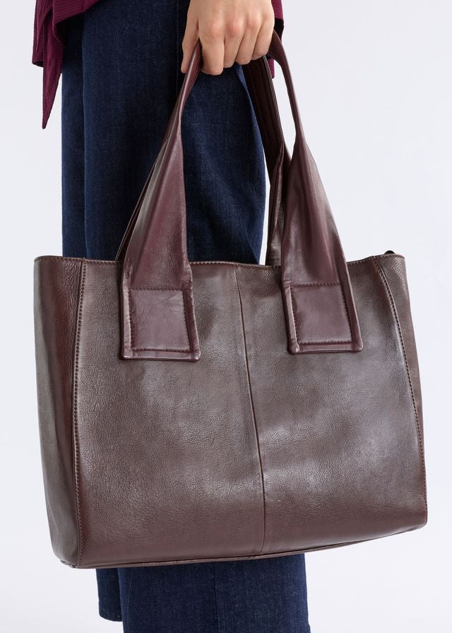 ELK the Label Rahni Leather Tote Bag in Espresso
