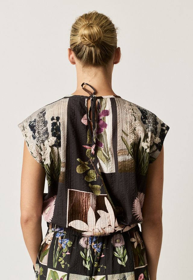 Sabrina Top- Charcoal Archive Floral