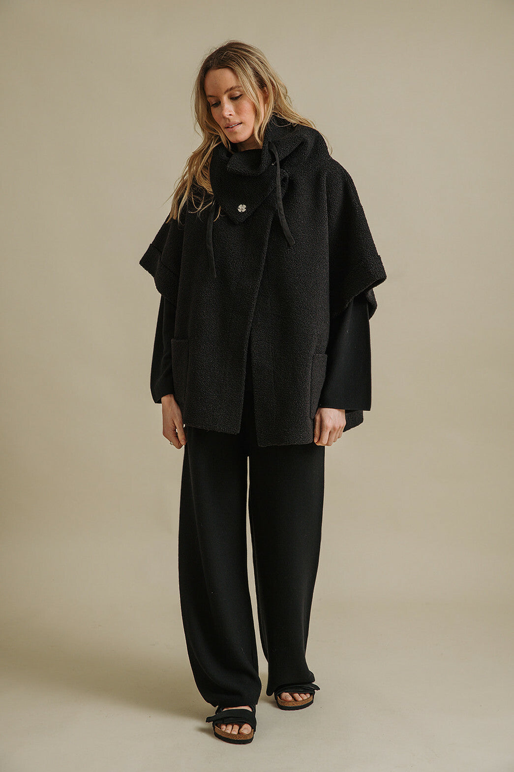 Sherpa Cuddle Coat- Onyx