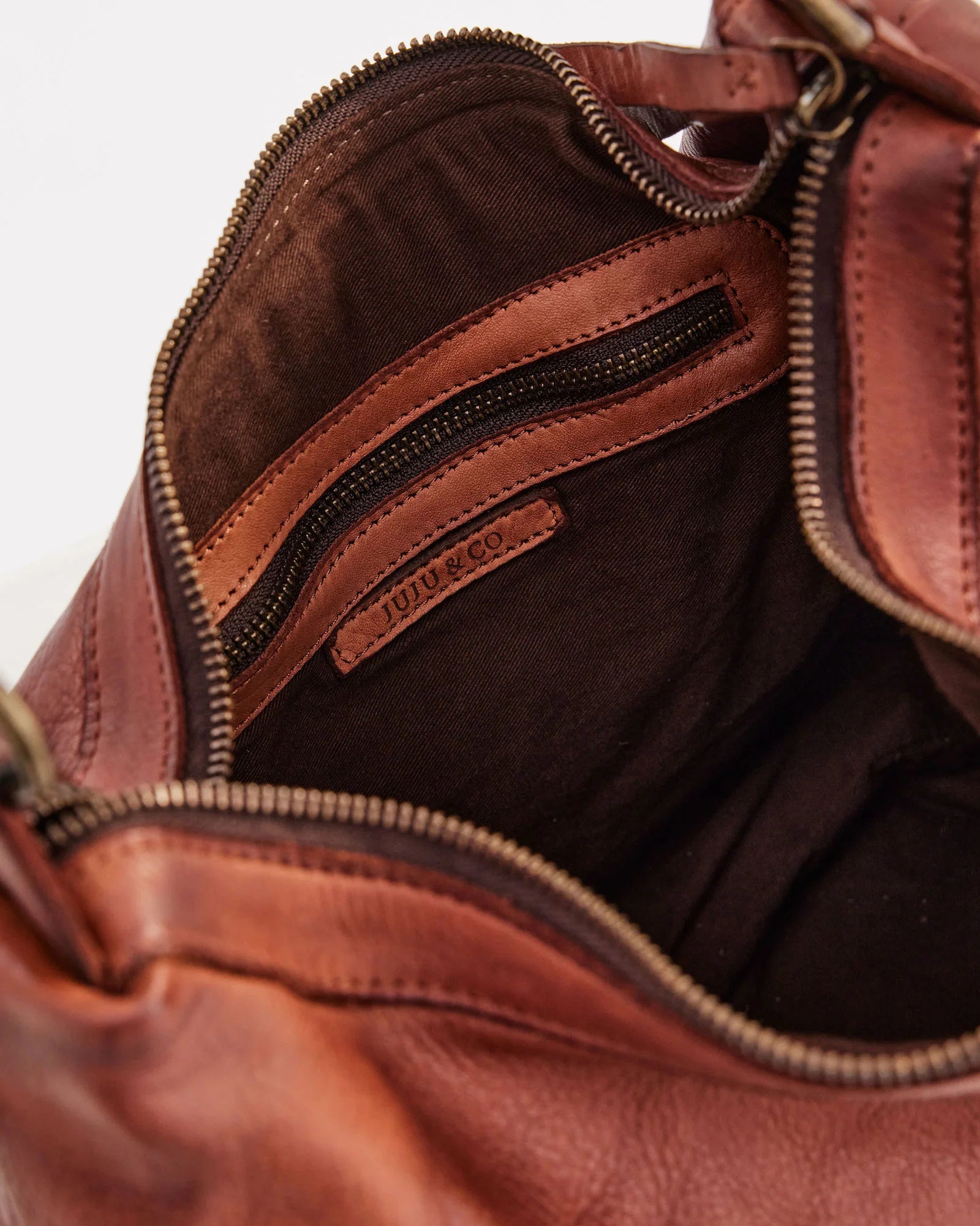 Signature Slouchy Bag- Cognac
