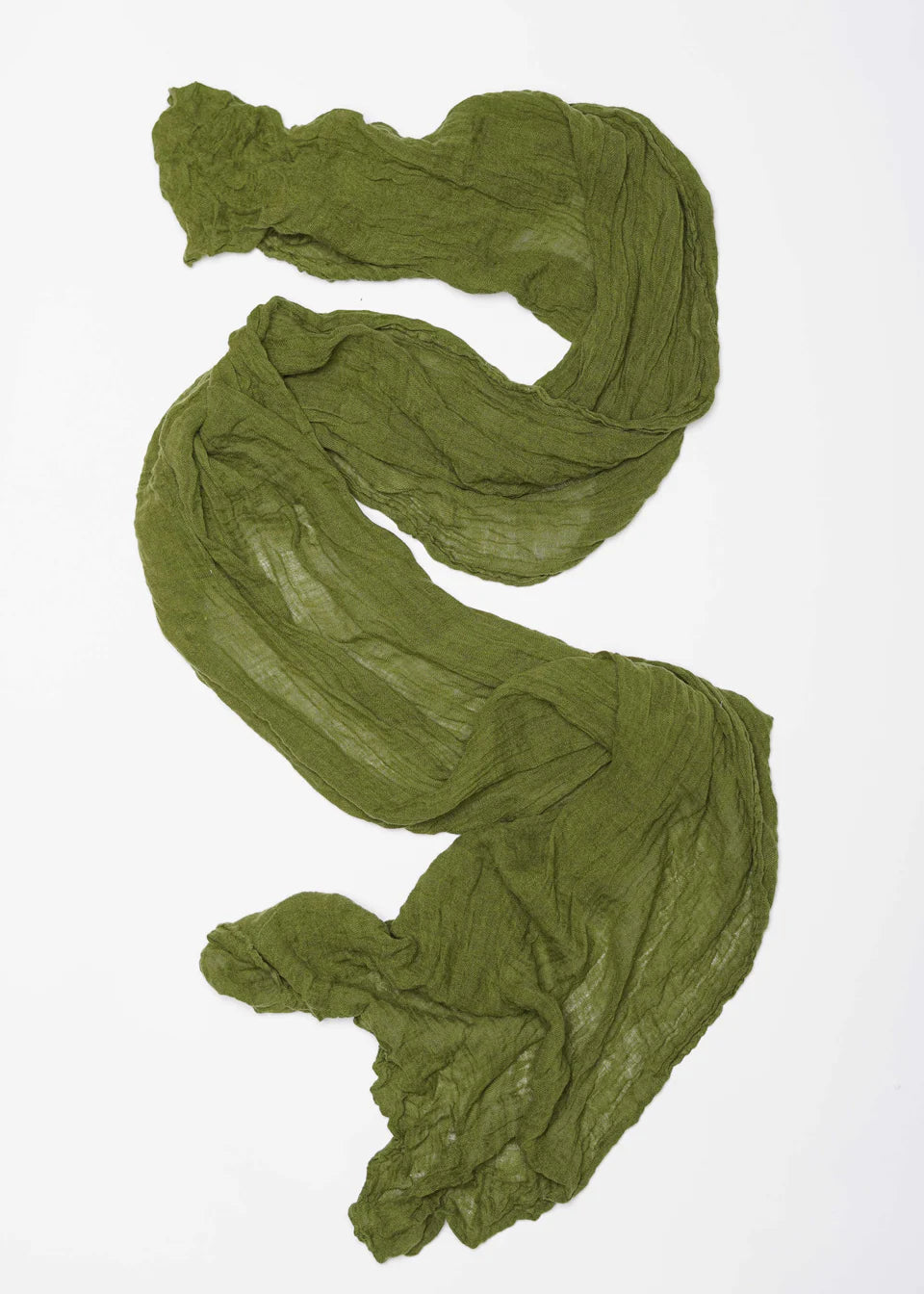 Soft-scarf-Verde_960x_crop_center_a7c5174d-6028-4814-af0f-d2eec45397c1.webp
