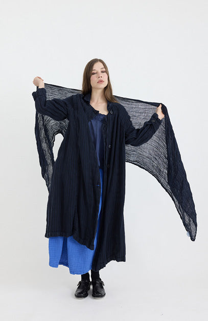 Metta Melbourne Soft Classic Scarf in Linen Gauze- Navy