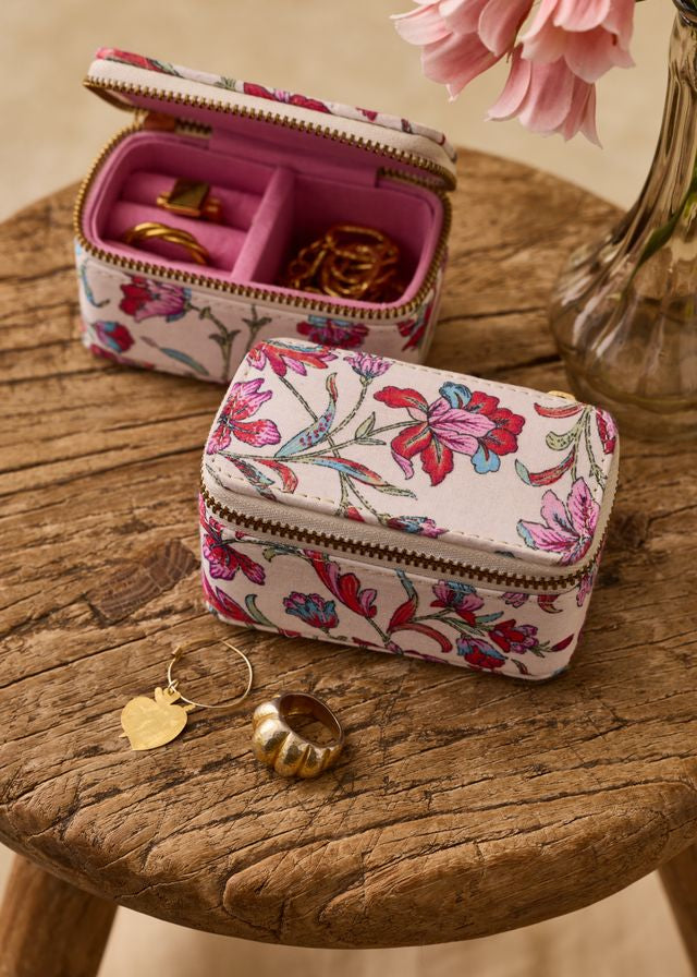 SoumayaJeweleryBox-CreamFloralHaven.jpg