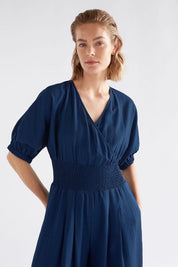 Stolt Jumpsuit- Mid Wash