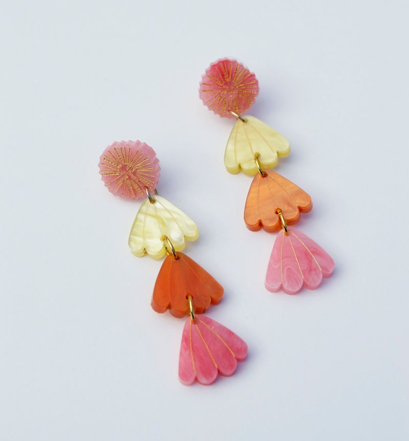 Hagen & Co Sunbeam Earrings in Coral