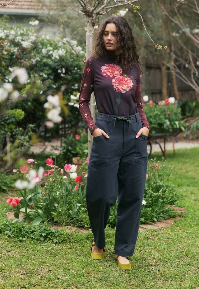 Sundew Skivvy- Dahlia