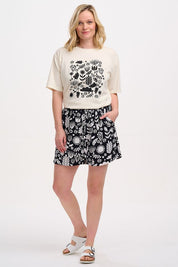 Kinsley T-Shirt- 70s Folk Floral
