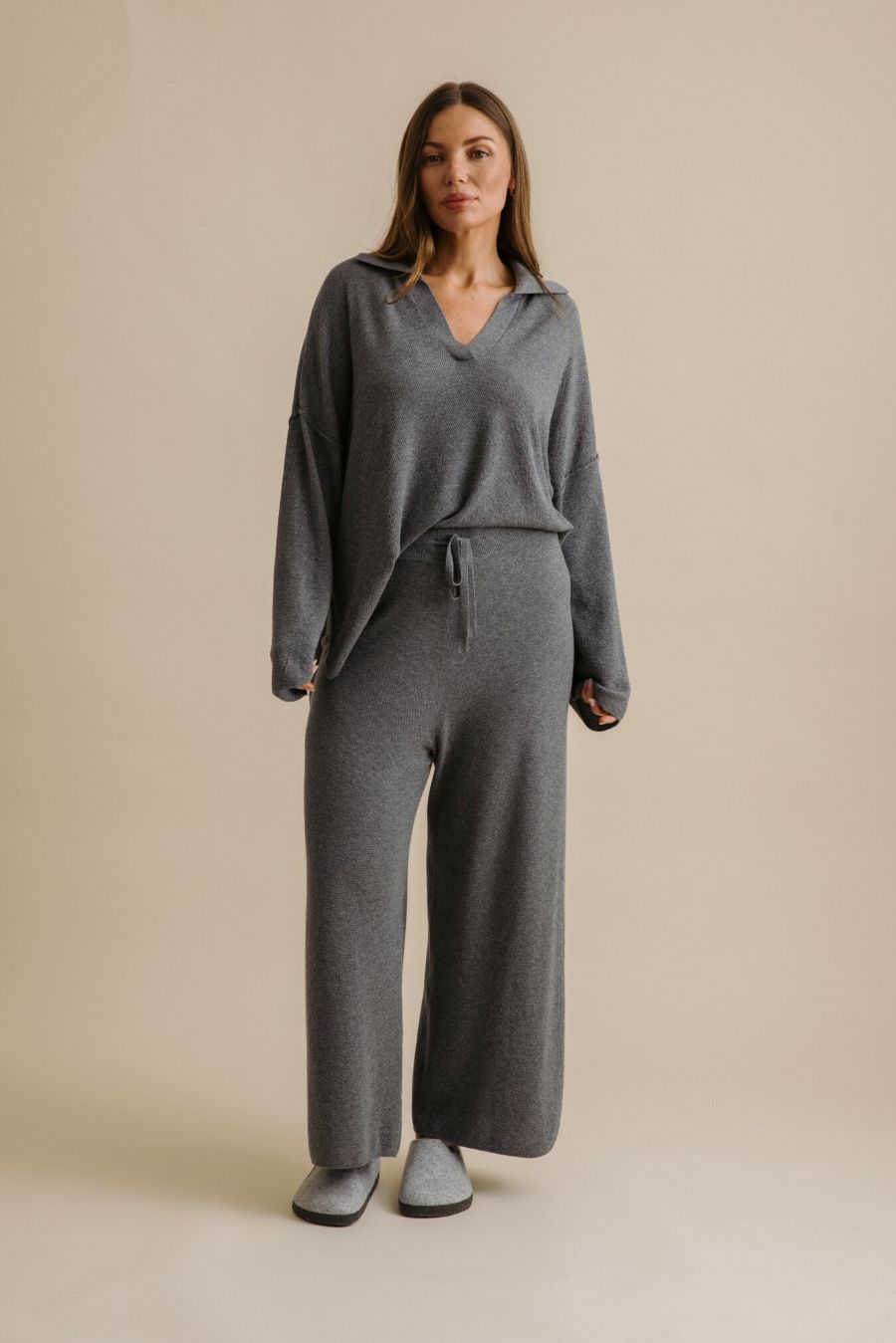 Winter Retreat Collar Pullover- Ash