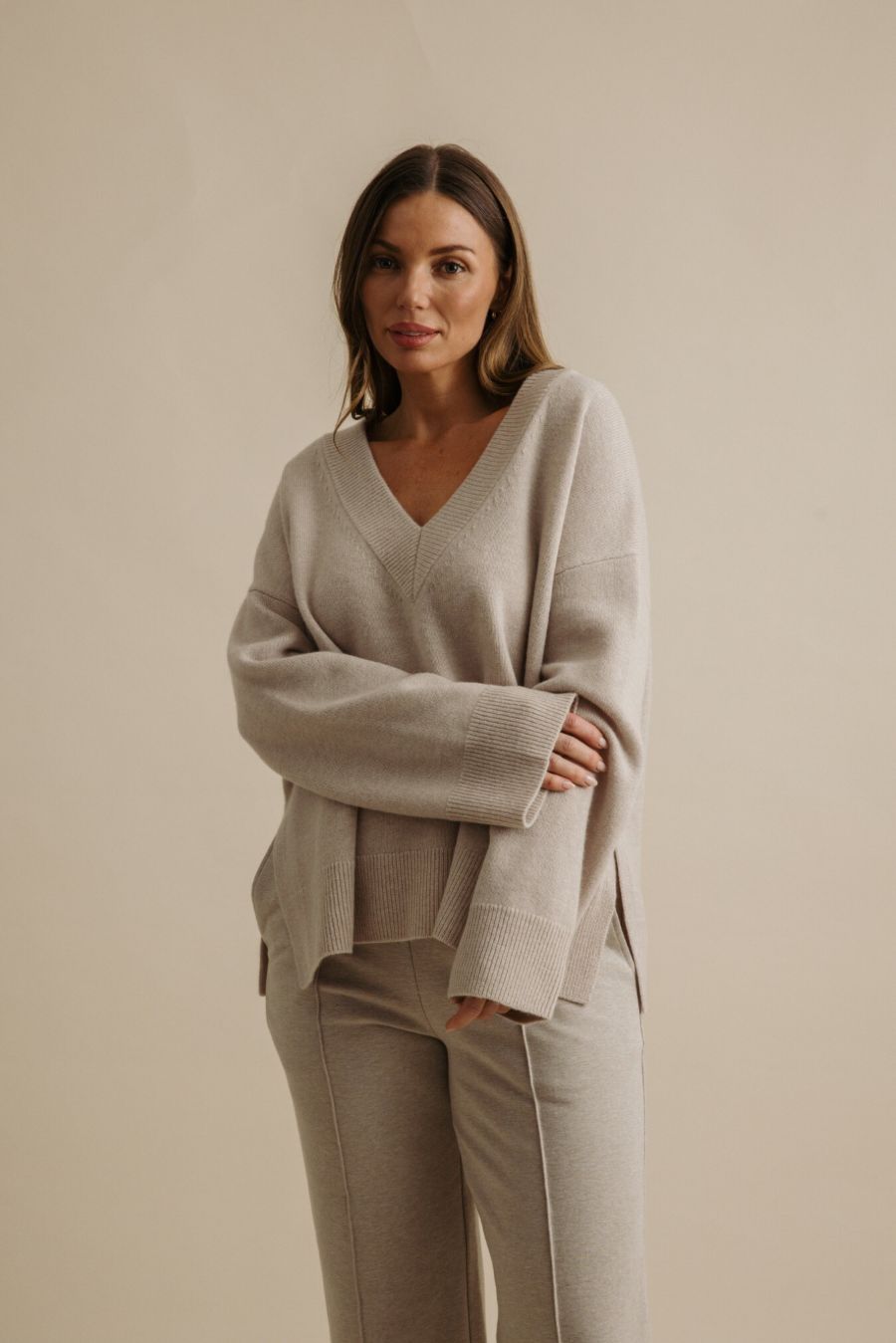 Haven Merino V Pullover- Wheat