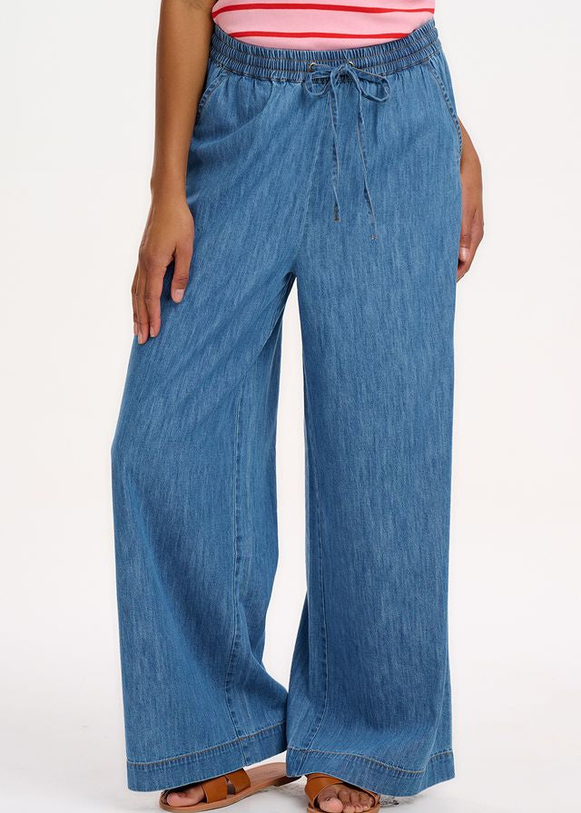 Sugarhill Brighton Roksanda Wide Leg Pants in Mid Wash Denim