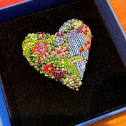 Trovelore Embellished Brooch Pin- Blooming Heart