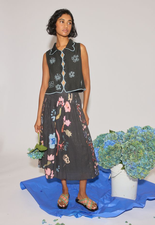 Tuva Vest- Charcoal Embroidered