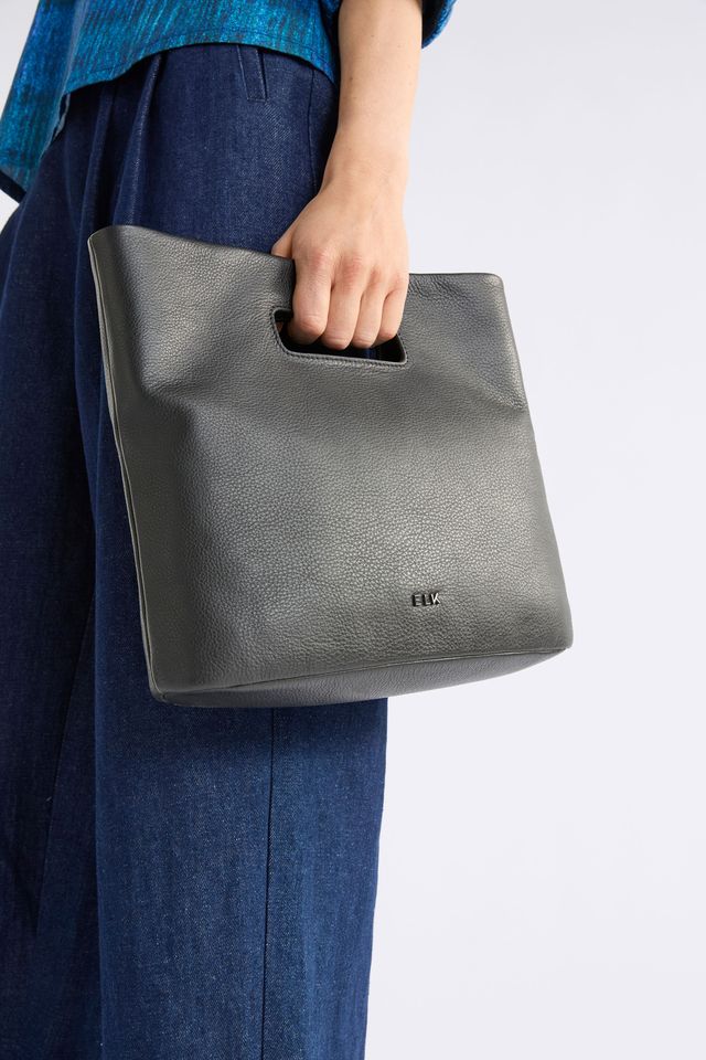 Vio Tote Bag