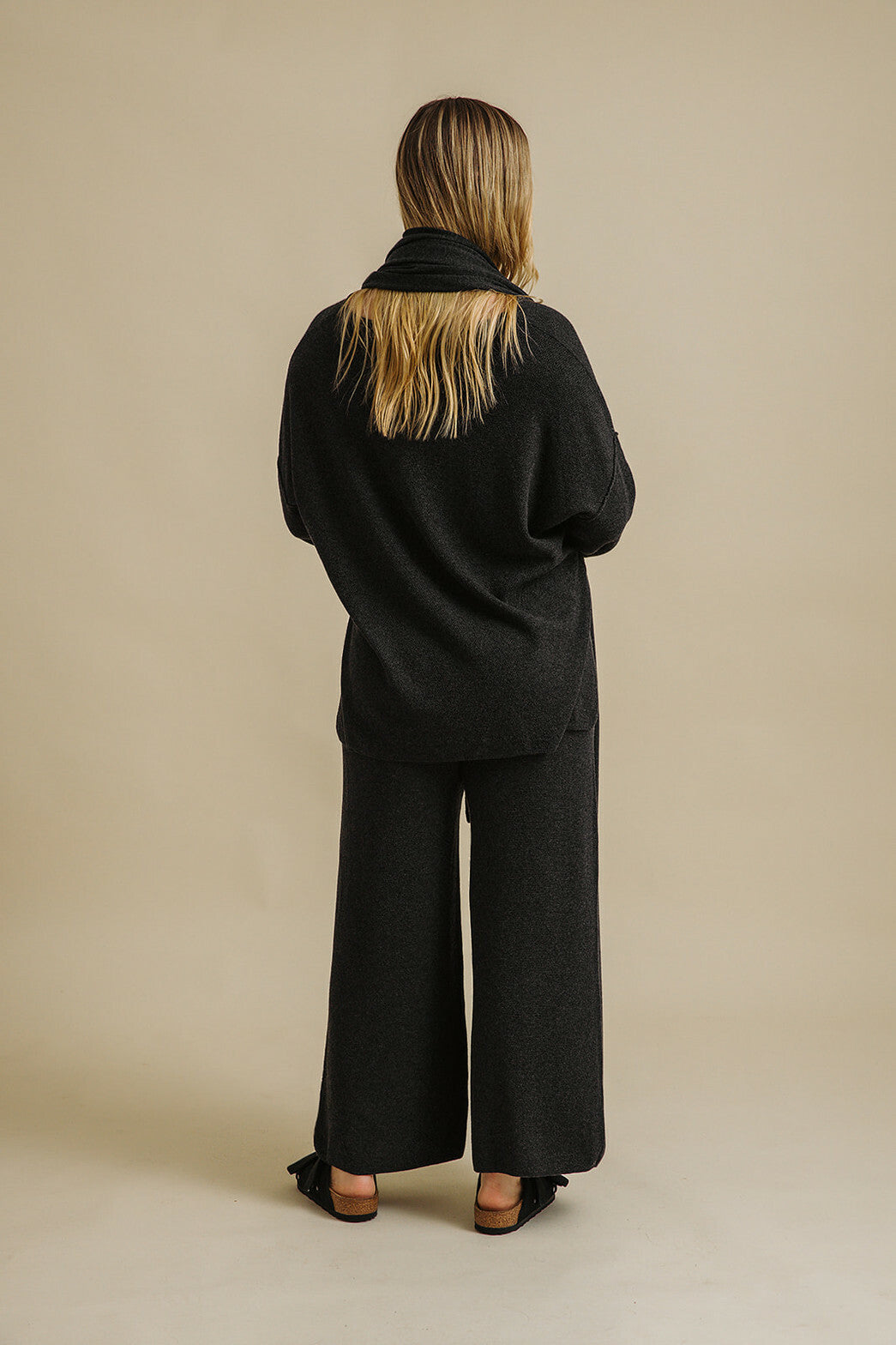 Winter Retreat Merino Pullover- Ghost Grey
