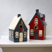 Alsace Tealight Cottage Red with Wreath