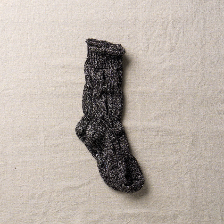 Yahae-PlootAlpacaSocks-Black.jpg