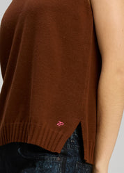 Essential Vest- Chestnut