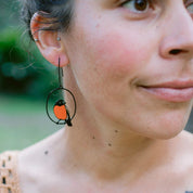 Midi Flame Robin Earrings- Black