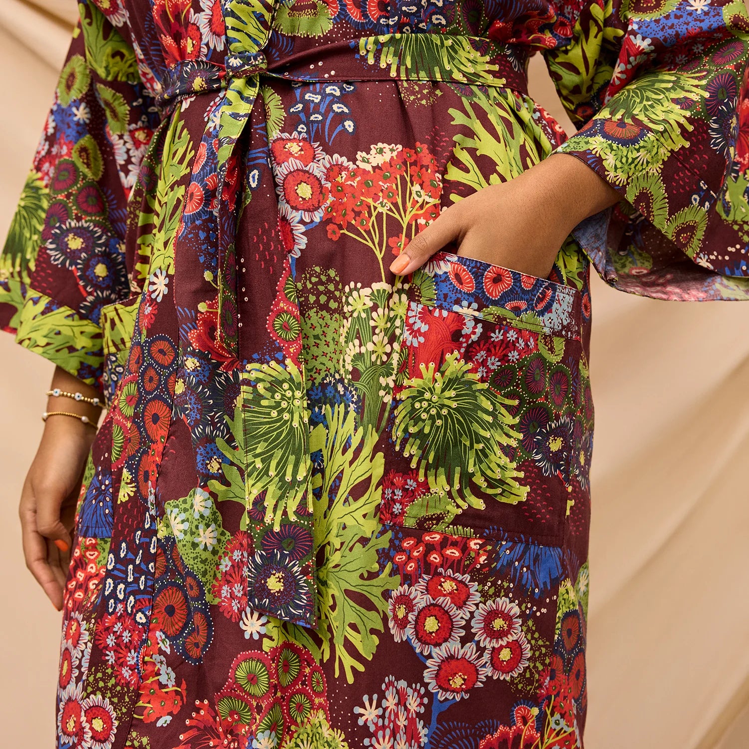 islacrobe_2_3_38f73efd-61a3-48b6-aa5c-d8f05709c9d6.webp