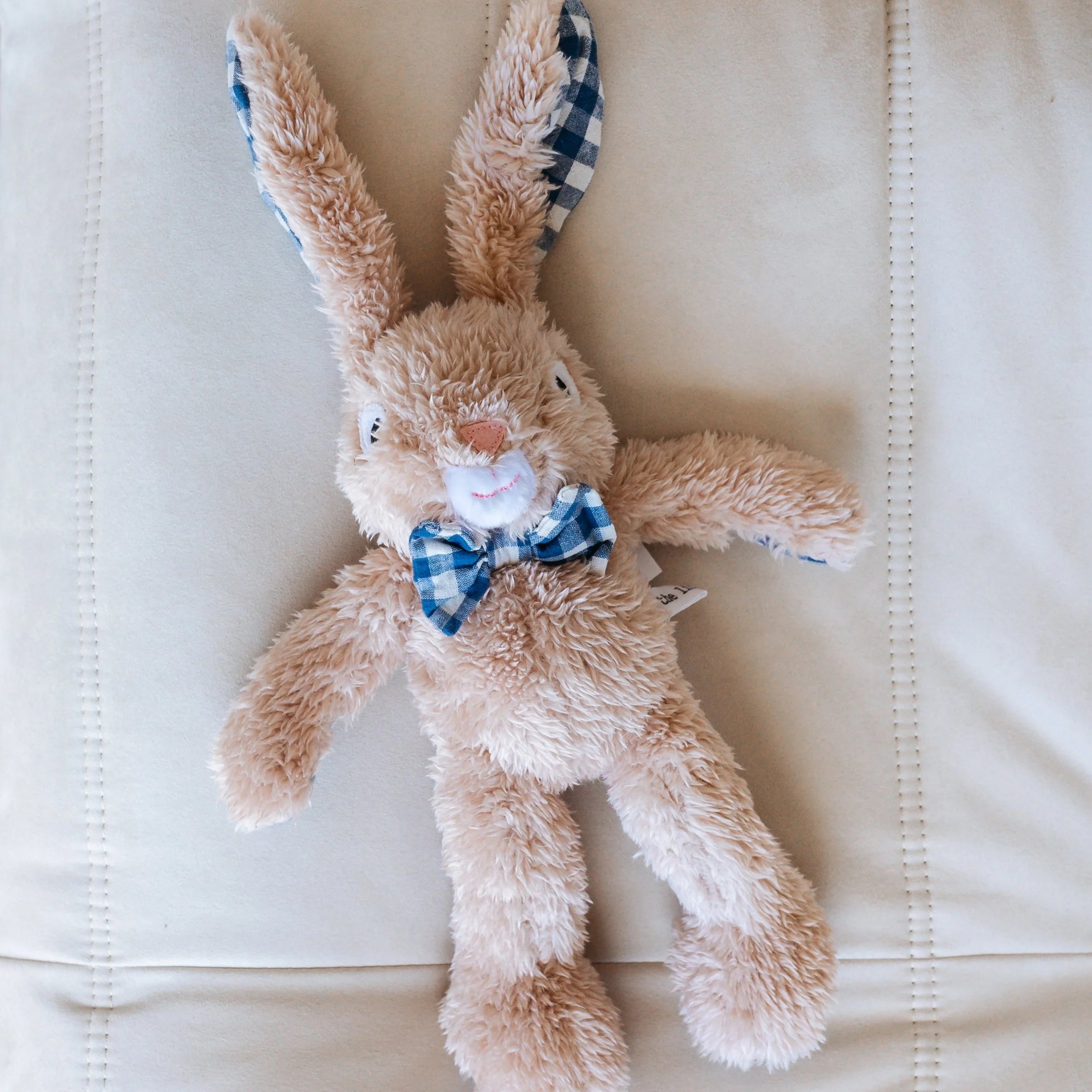 louisrabbit5.webp