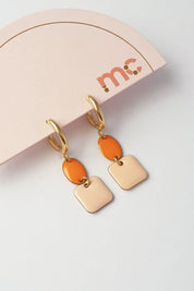 Middle Child Fair'N'Square Huggie Earrings in Peach