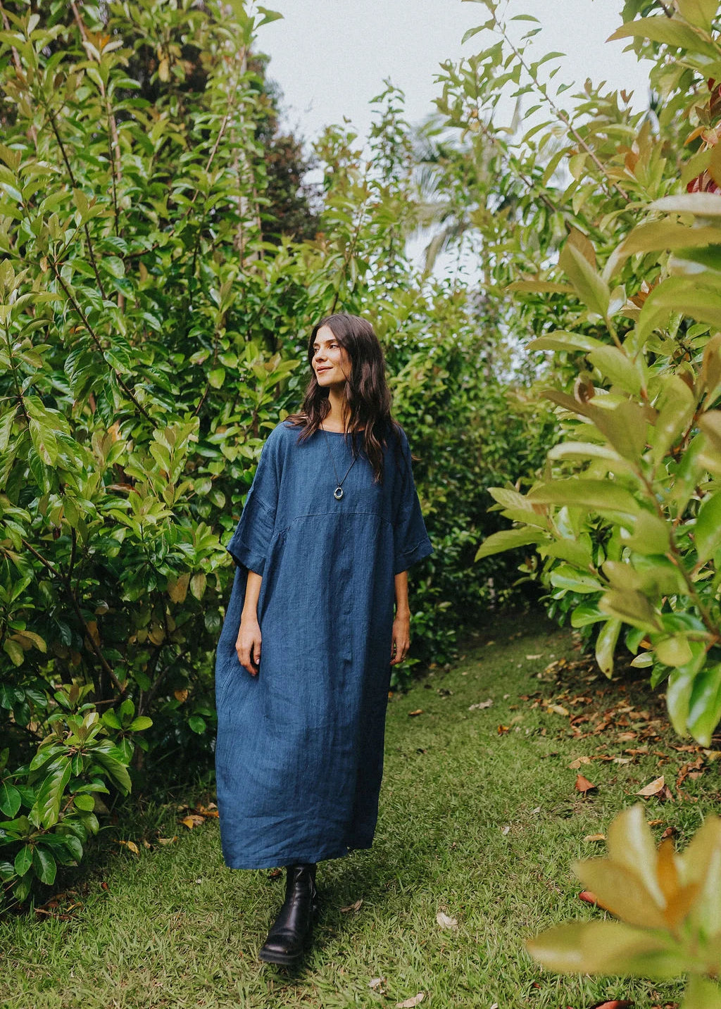 Montagne Noa Oversized Indigo Linen Dress
