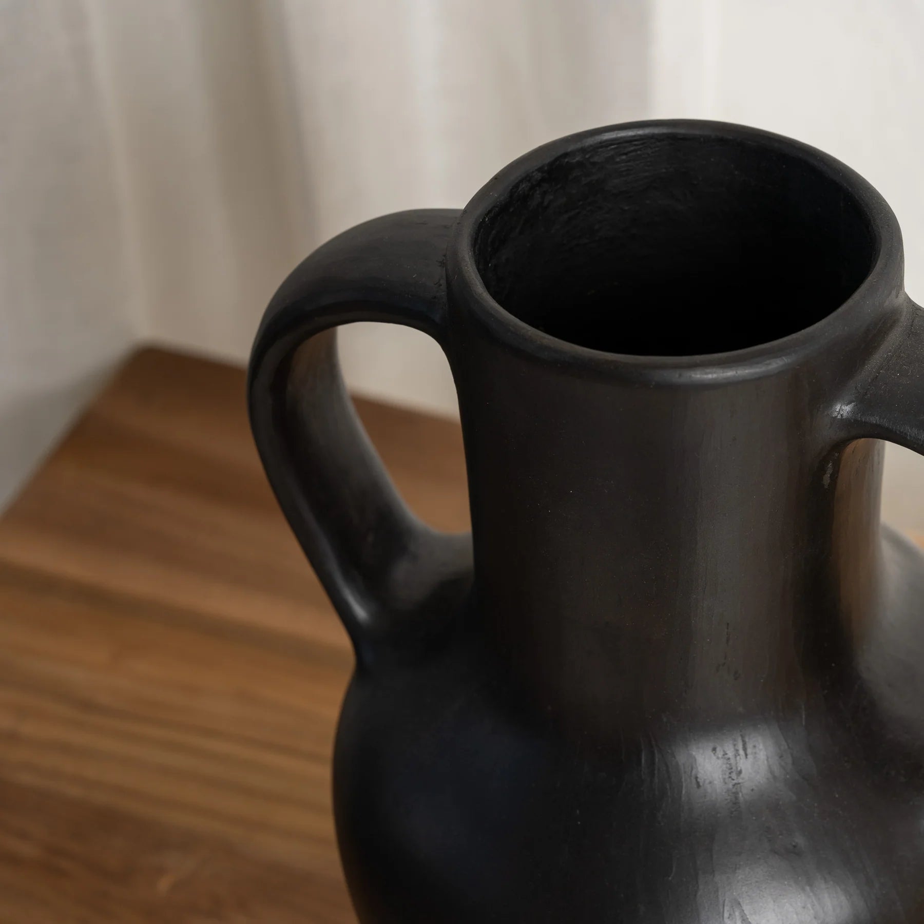 Neysa Vase with Handles