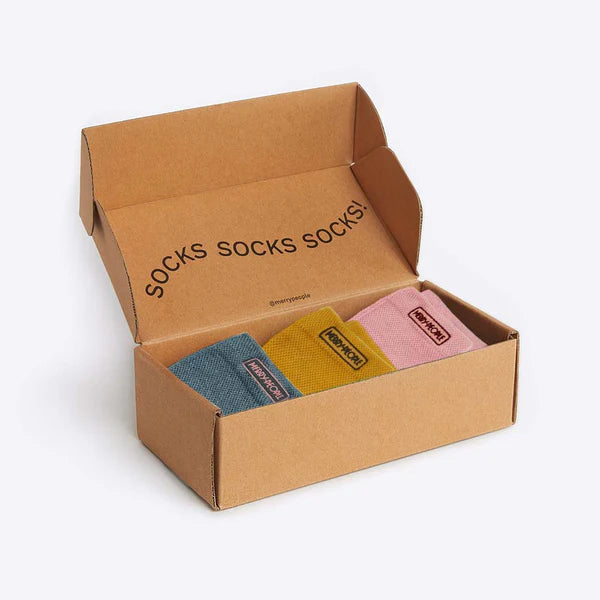 sockgiftbox-1.webp