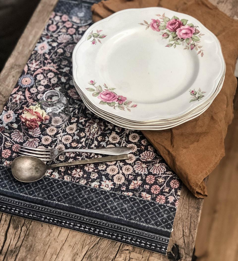 Beija Flor Vinyl Placemat in Bohemian Garden