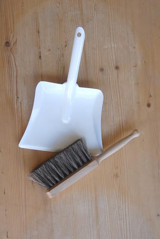 Childrens Dustpan Set