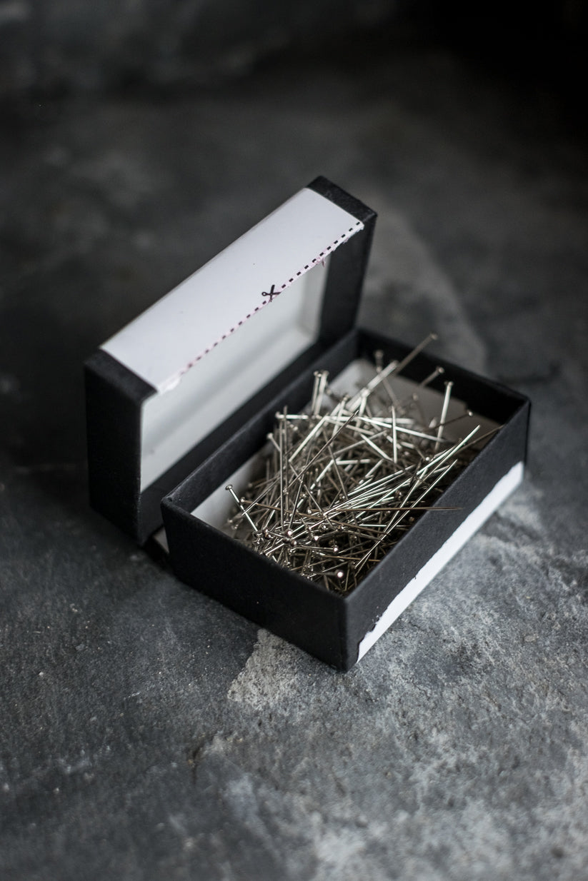 1 Ounce Dressmaking Pins