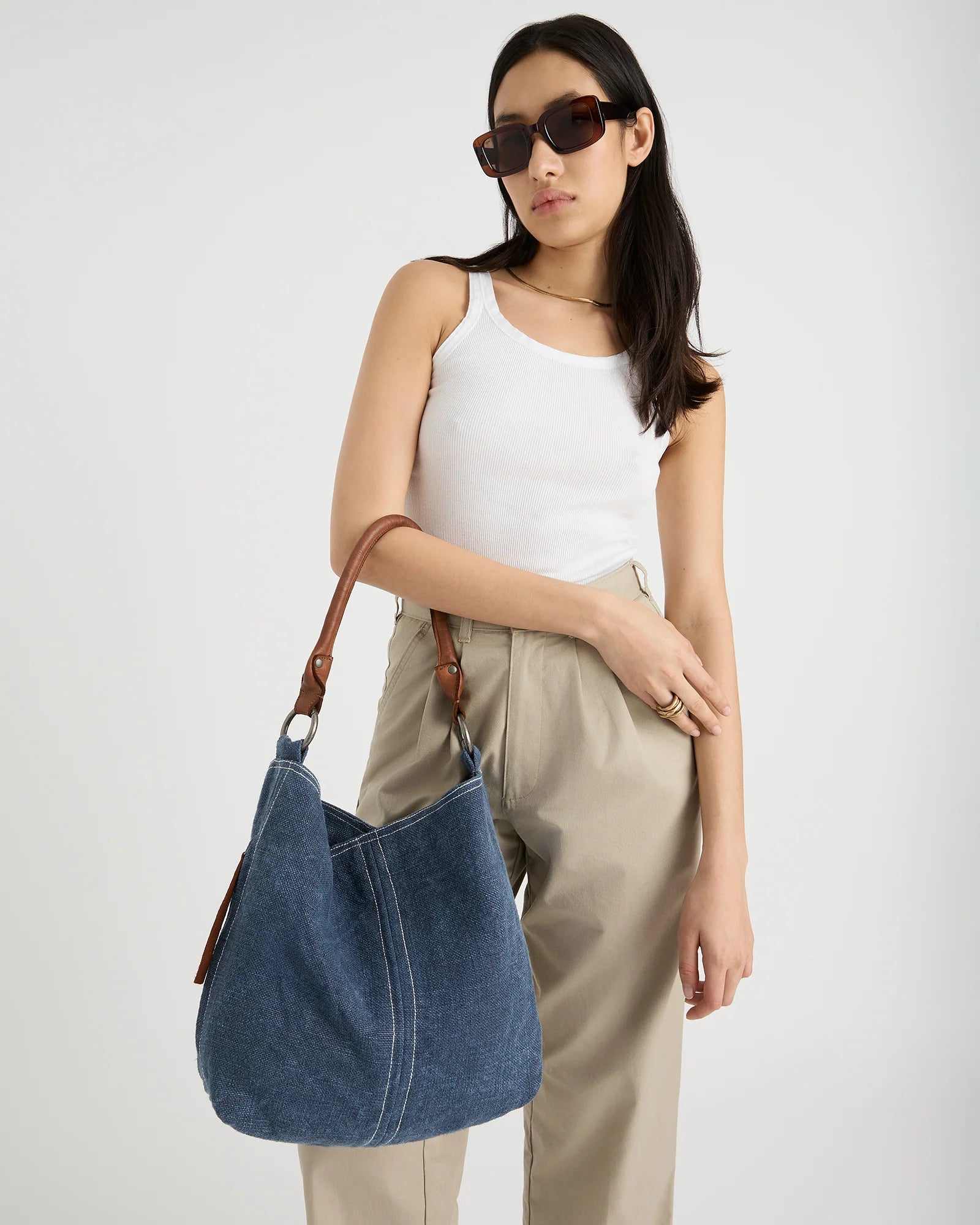JuJu & Co Sun day Slouchy Jute Bag in Indigo